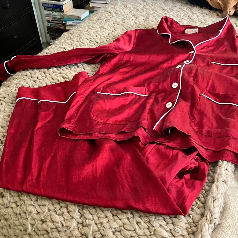 LILYSILK Women's Red PJ Set, (Small) - Picture 7 of 7